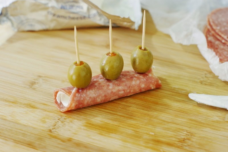 How to Make Quick Salami & Cream Cheese Bites image