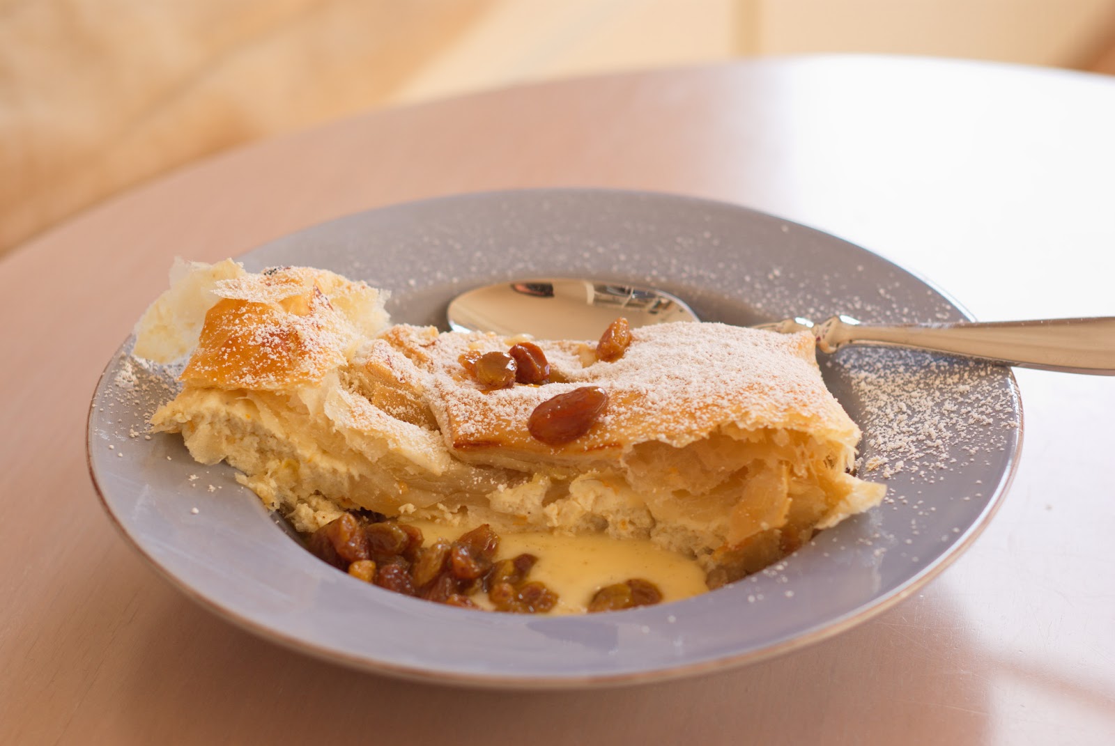 Cake and Julia: Austrian &amp;#39;Topfenstrudel&amp;#39;