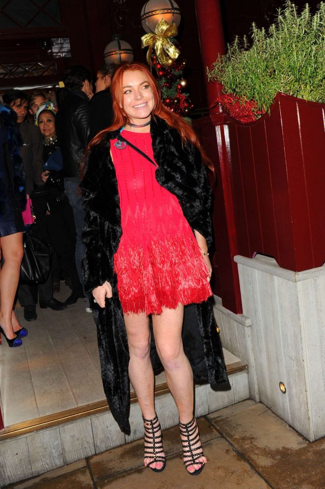 Celebrity Girls Pics: Lindsay Lohan.Leaving Lou Lous Members Club In
