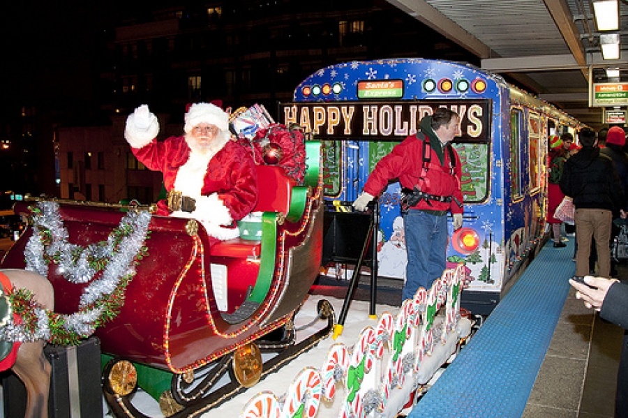 santa and his elves will ride the train passing out candy canes and seasons greetings - Christmas Train Chicago santa and his elves will ride the train passing out candy canes and seasons greetings - Christmas Train Chicago