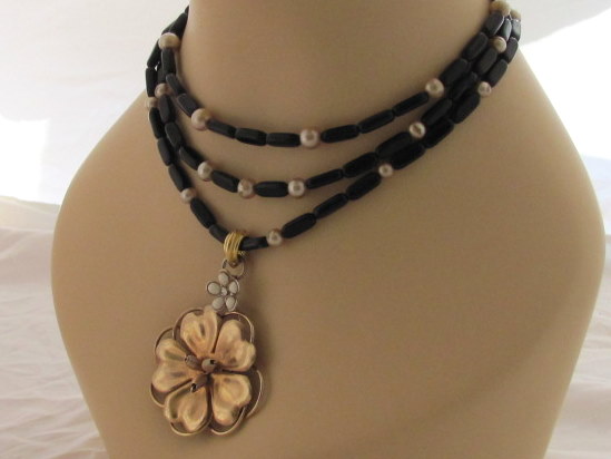 Vintage Flower w/Jett and Pearls