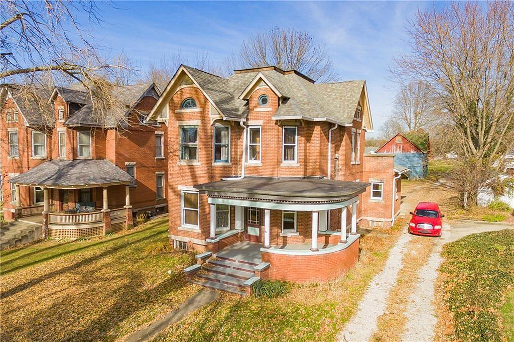 Sweet House Dreams 1898 Brick Victorian in Ladoga, Indiana