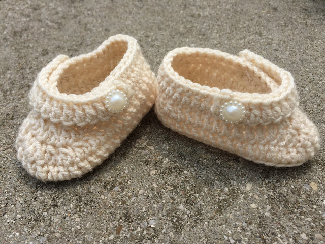 Crochet Pattern: Upton Baby Booties