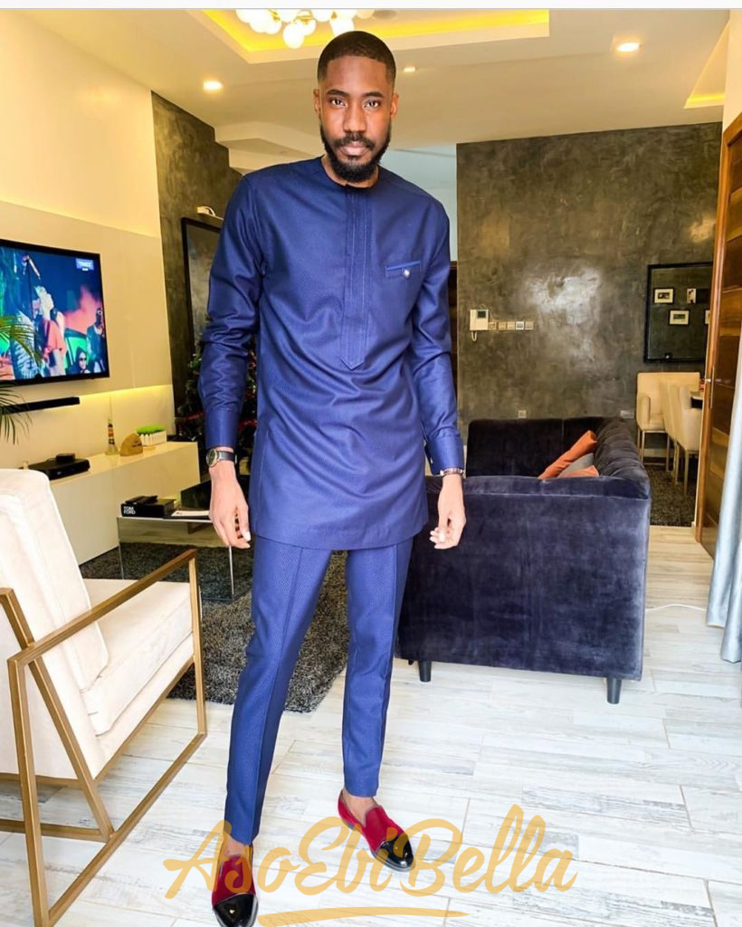 #EbFabLook Vol 42B Women: Try This New Aso-Ebi Style Worn From 1th To 10th January 2019