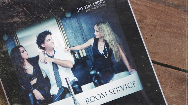 The Pink Crows et son nouveau single "Room Service" 