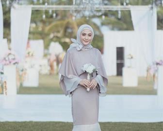 Gamis Brokat Pesta