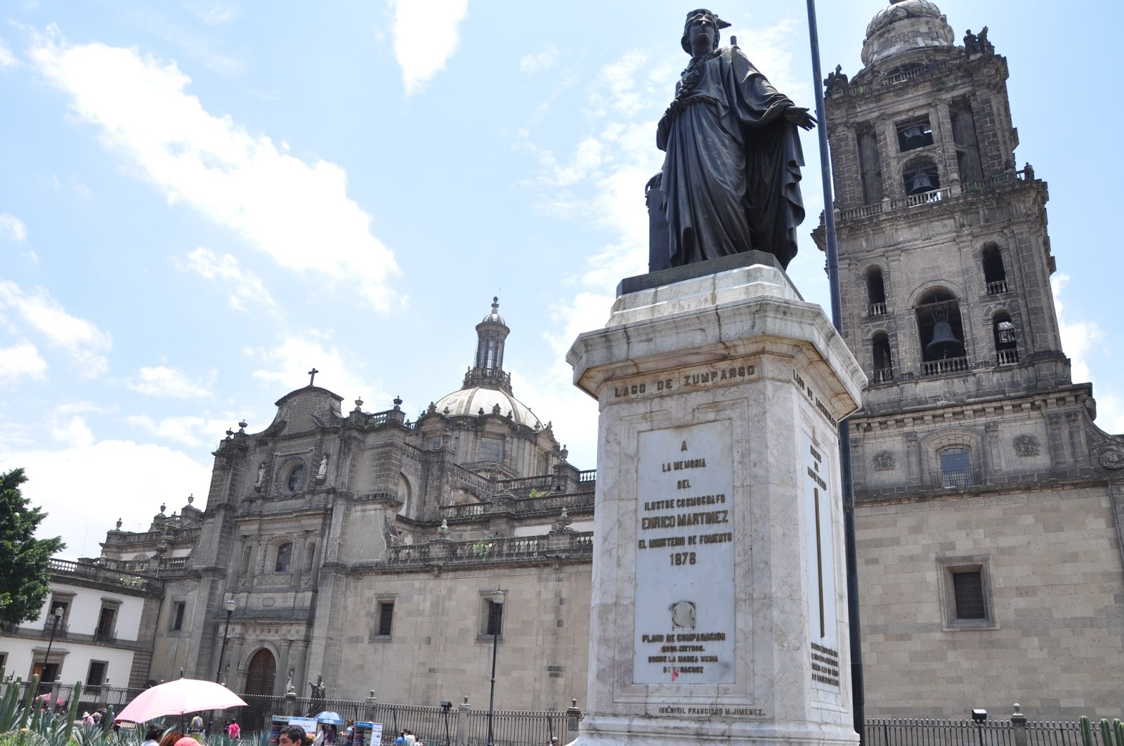 Orbis Catholicus Secundus Beautiful Statues in Mexico City