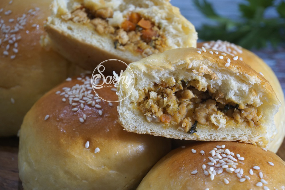 Roti Isi Baso Ayam Bali Food Blogger Resep Dan Review By Sashy Little Kitchen