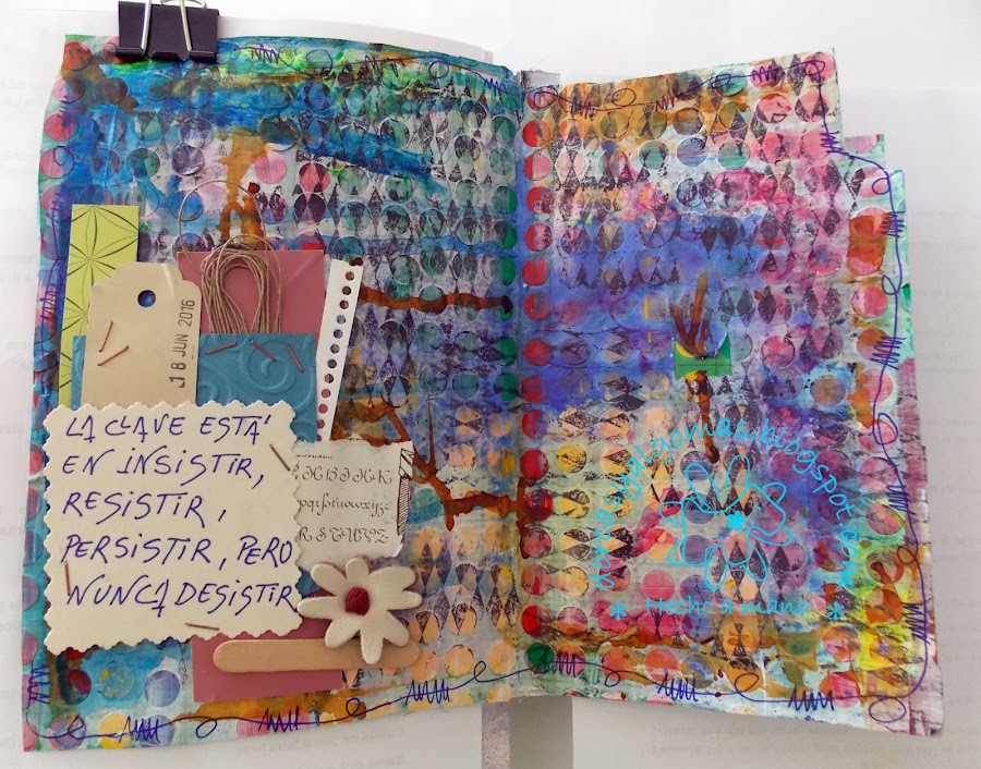  https://dorcasyalgomas.blogspot.com.es/2017/09/art-journal-la-clave-esta.html