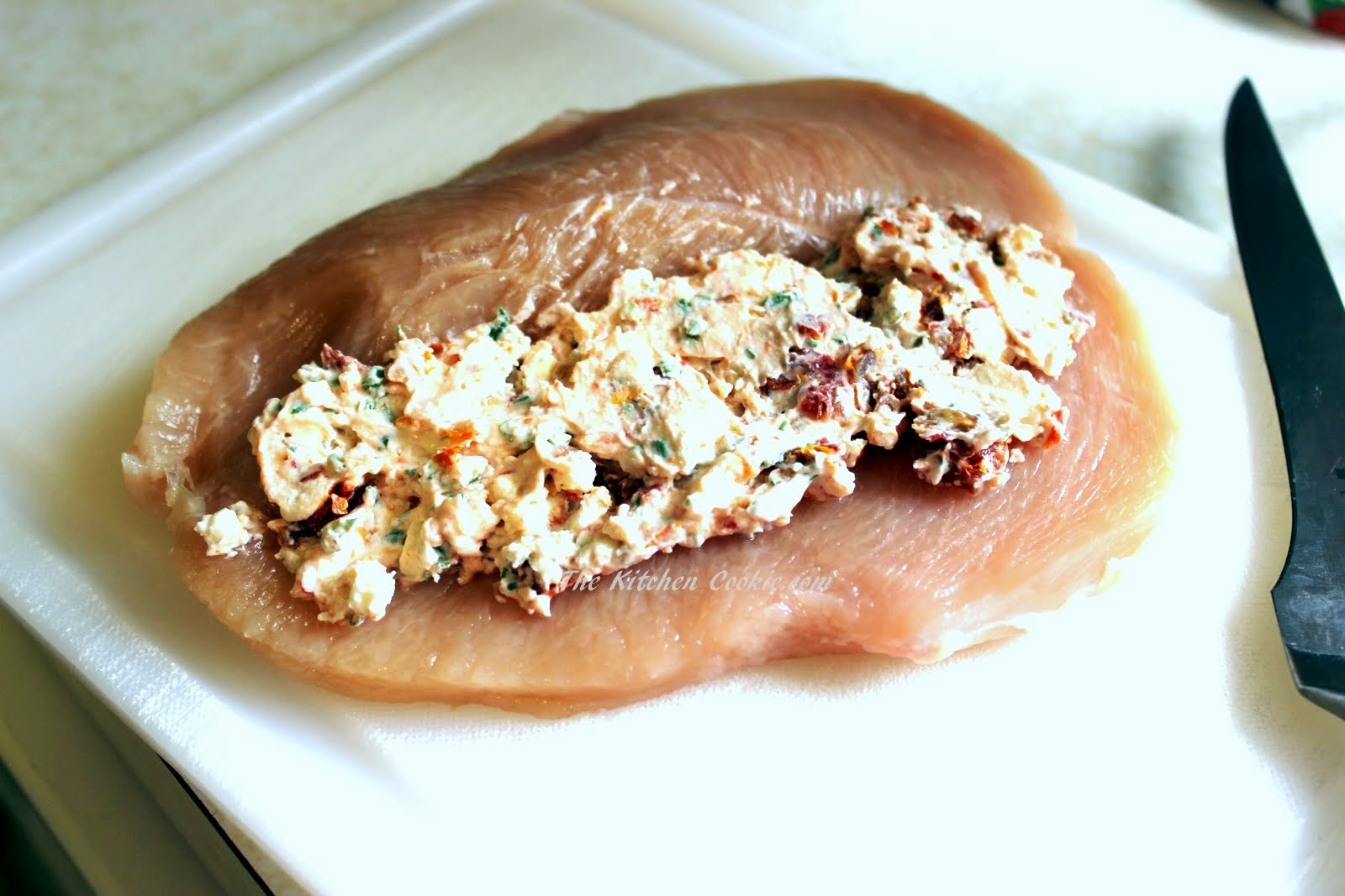 Sundried Tomato and Feta Stuffed Chicken Breast and a Summer Giveaway