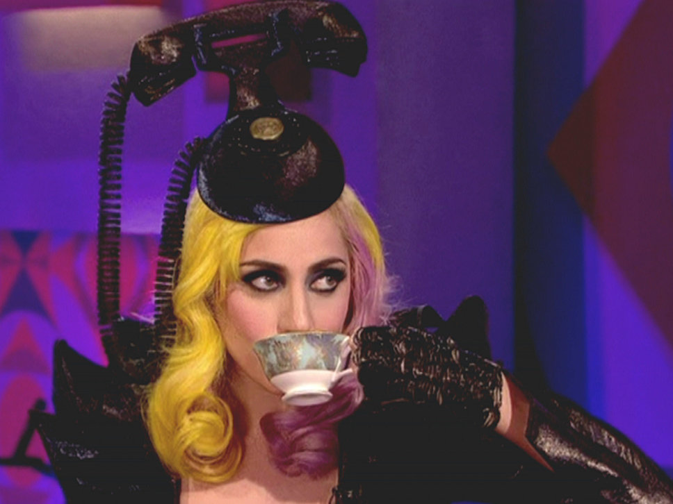 lady_gaga_black_outift_telepho.jpg