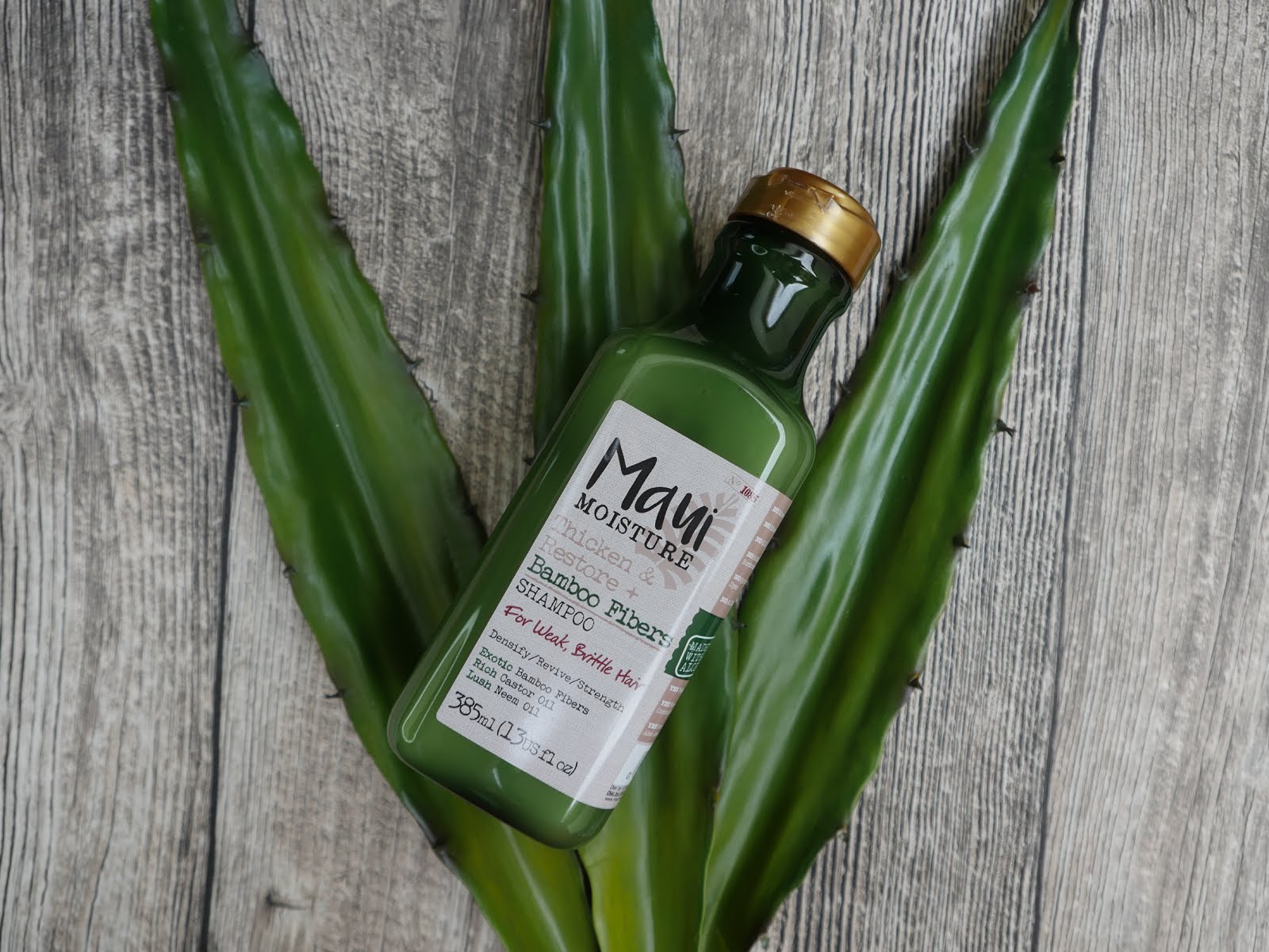 Außerdem hat mich die Natürlichkeit dieses Shampoos (bzw. der ganzen