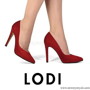 Queen Letizia wore LODI Sarita Opera Suede Shoes