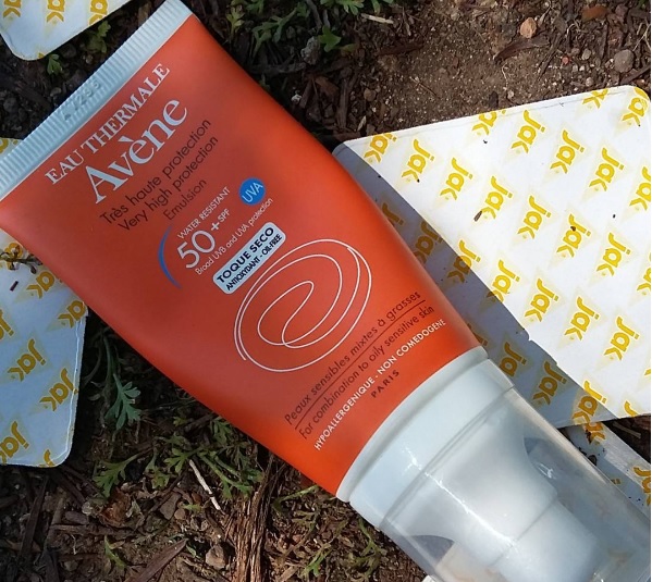 Avène Emulsión Solar Toque Seco FPS 50