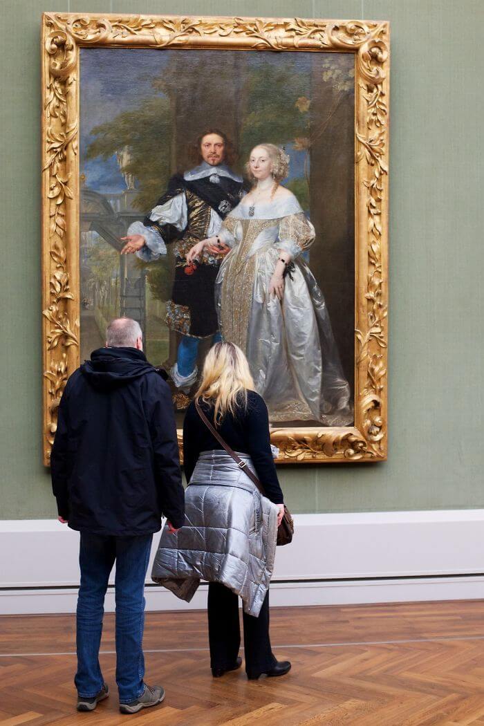 Photographer Has Been Waiting All His Life To Find Museum Visitors Who Match The Artworks And The Results Are Fantastic