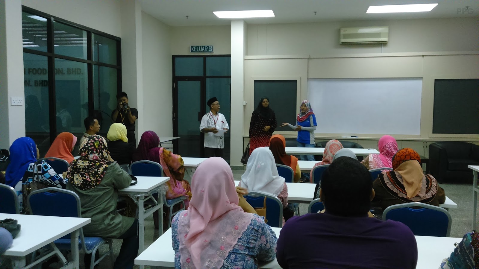 Pejabat Tanah Dan Daerah Klang  Pejabat daerah / tanah klang jalan