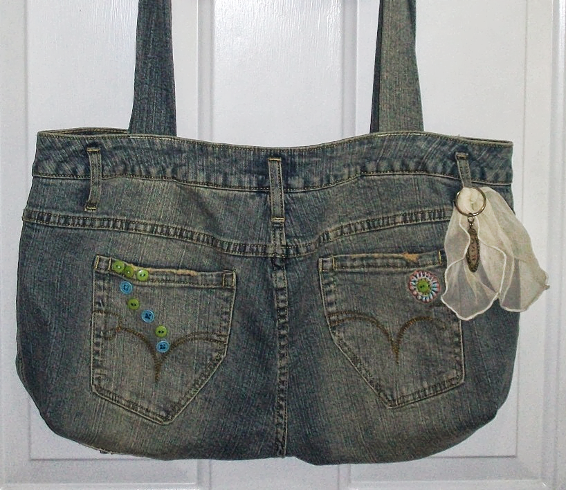 bloggerkittyred: Handbag/Tote From A Pair Of Jeans