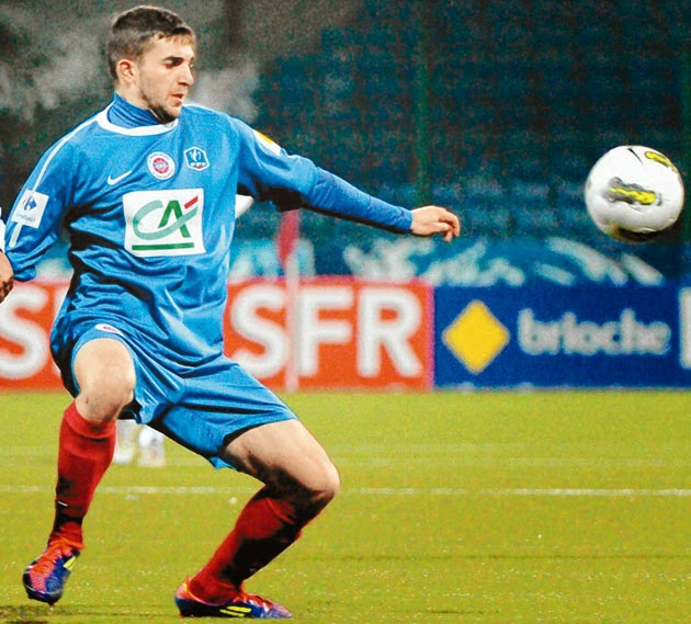 Professionnel Les Charmilles Châteauroux Trombi