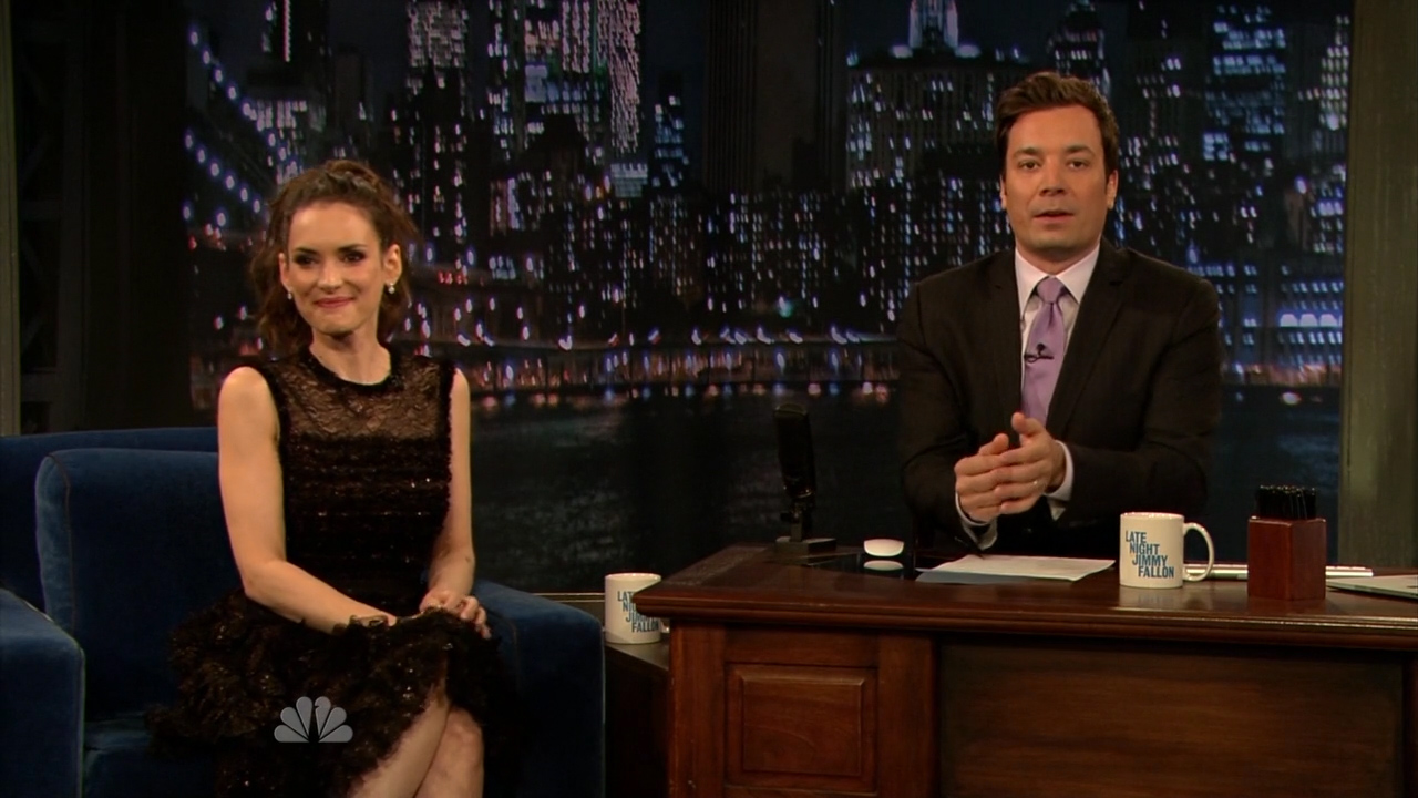 TVDeSab Winona Ryder Late Night with Jimmy Fallon 04/30/2013