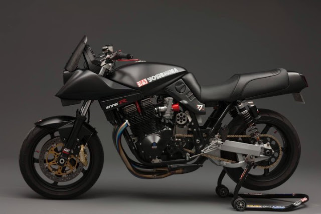 phil-stevens-yoshimura-katana-2.jpg