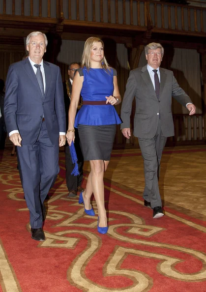 Princess Maxima speaks at the Conference for International Food Stability in The Hague. Maxima wore Natan dress, shoes and clutch bag