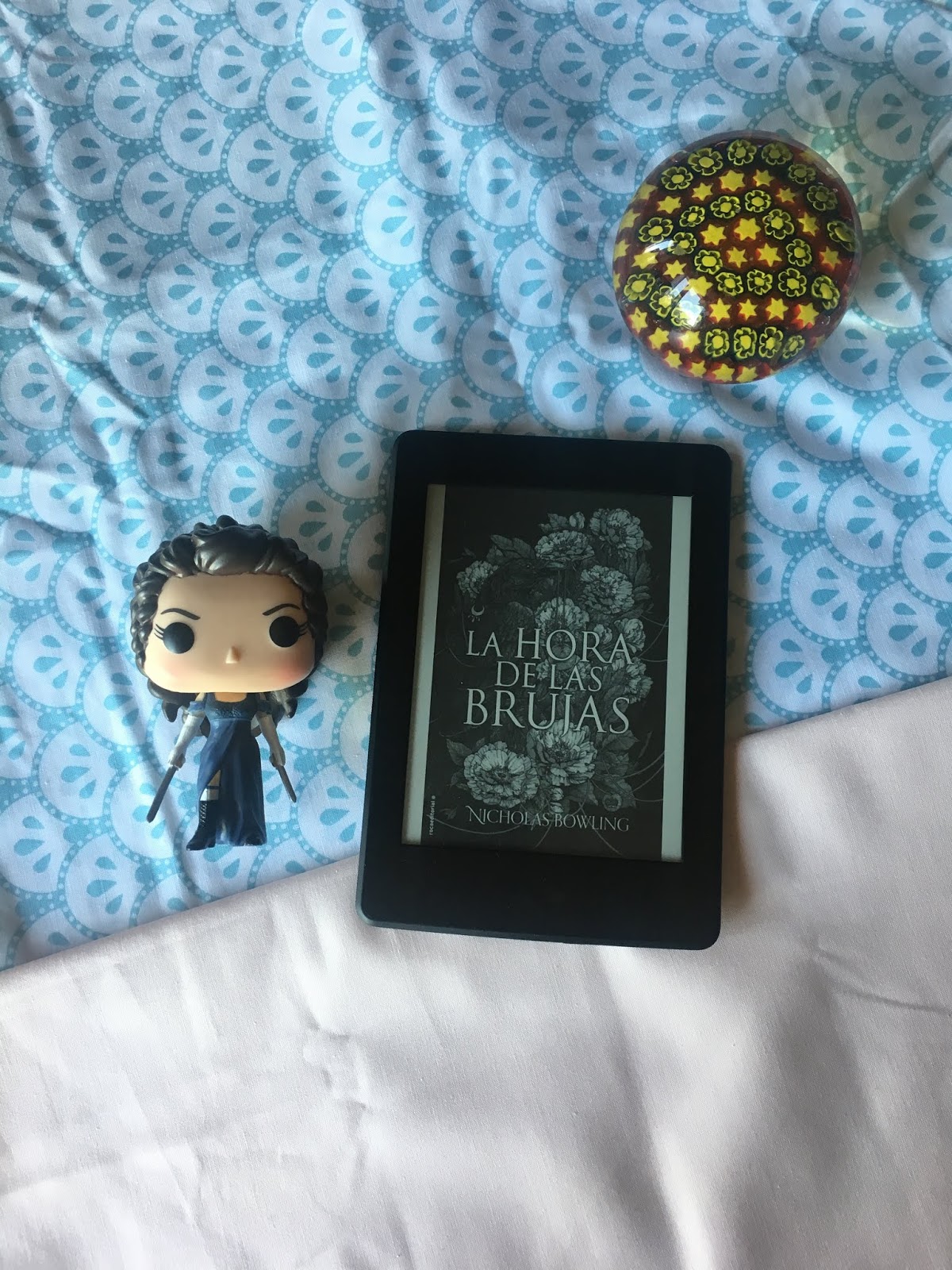 Reseña La hora de las brujas de Nicholas Bowling Pandora Books Reseña La hora de las brujas de Nicholas Bowling Pandora Books
