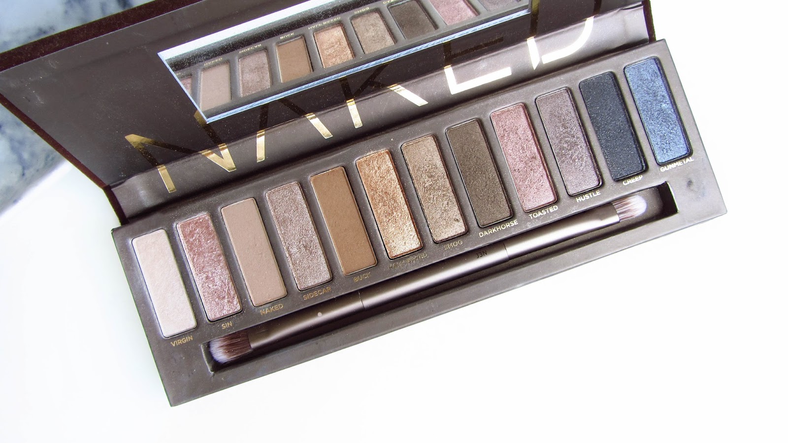 MAKE-UP - URBAN DECAY NAKED 1 EYESHADOW PALETTE | ANNALOVES