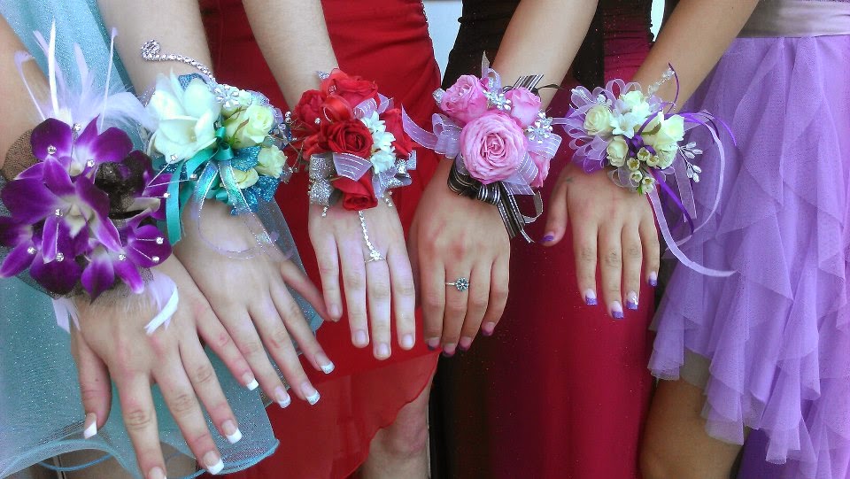 Prom Flowers 5 things your florist wants you to know about your prom