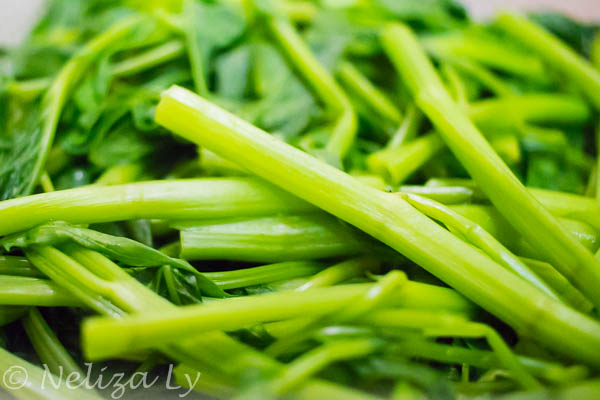 Ilonggo Apan-Apan or Stir Fry Water Spinach