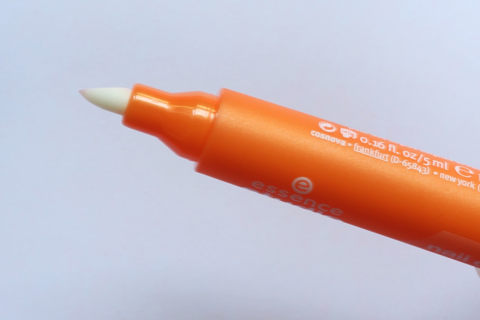 Review Essence Nail Care Pen