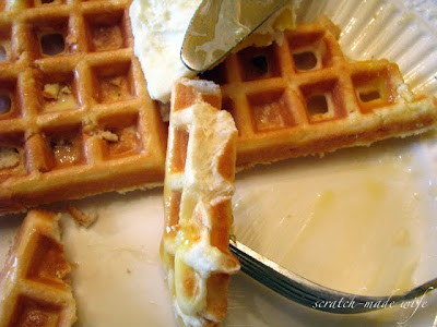 low-carb and high-protein waffles