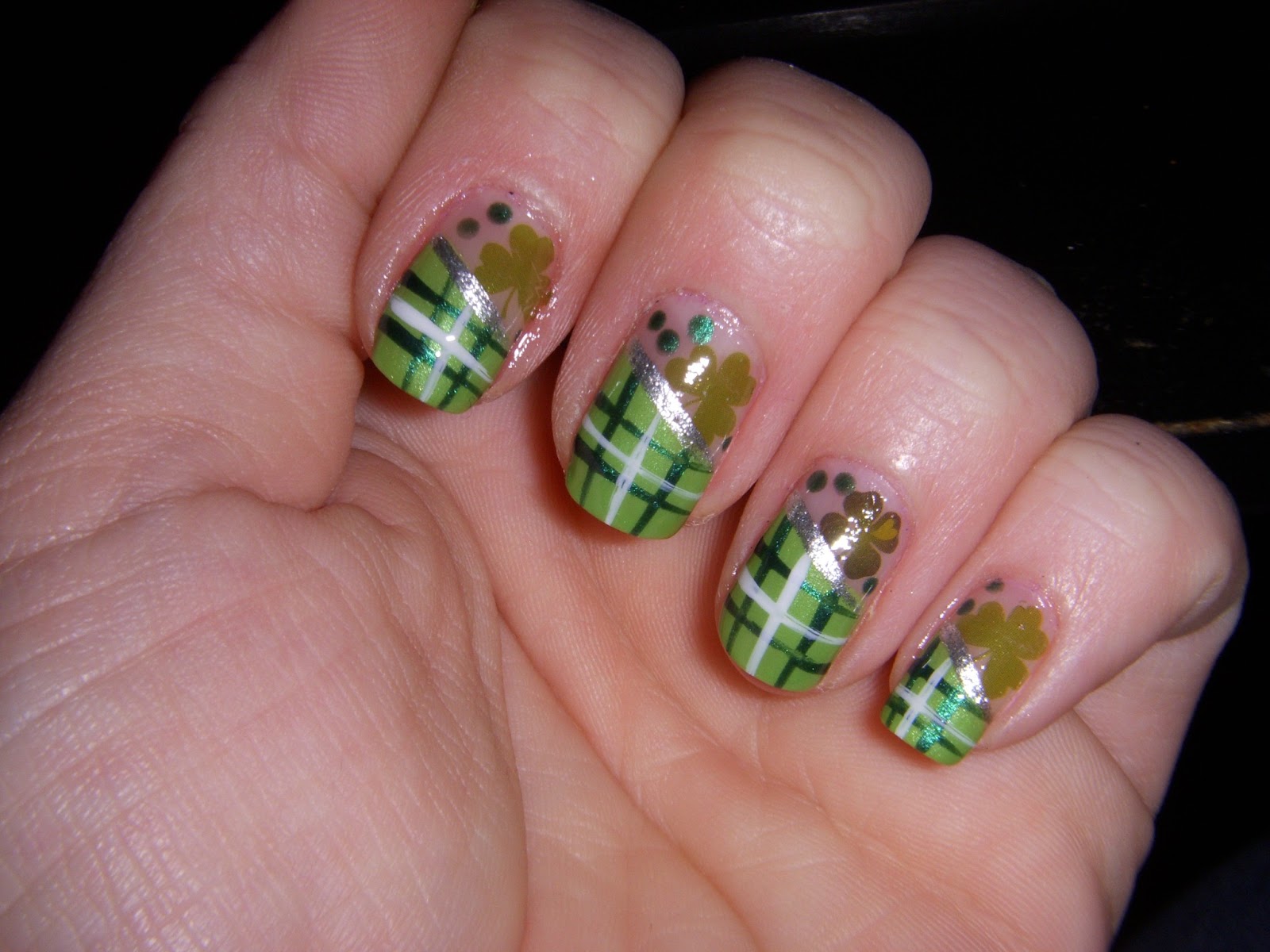 Nail Therapy: St Patty's Day nails