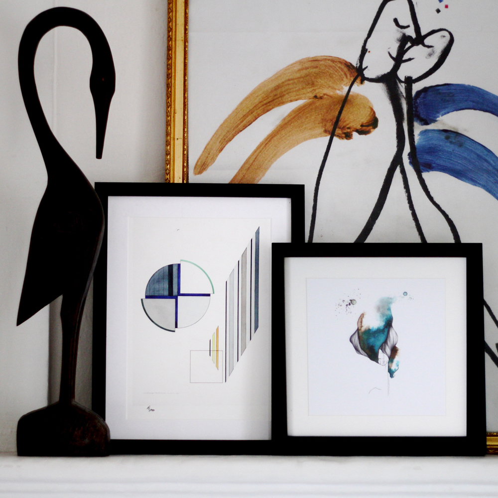 BLOG-MODE-HOMME-STYLE-INTERIEUR-DECO-JUNIQUE-BAUHAUS-KANDINSKI-ABSTRAIT-geometrie-monstera-philodandron-rideau-douche-imprime-litho-cadre-noir-mur-tableaux - 2-jaguar type E