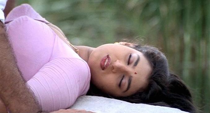Indian Actress Kasthuri Old Tamil Actress Sex Scene At Old Tamil Movie With Sathiya Raj