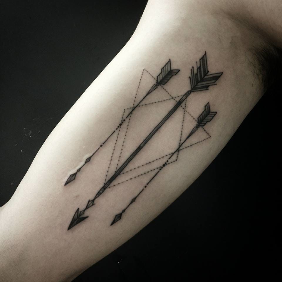 Simple and Small Tattoos Ideas for Motifs with Deep