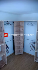 Mueblesdepalets.net: Perchero y estantes para almacenaje de ropa