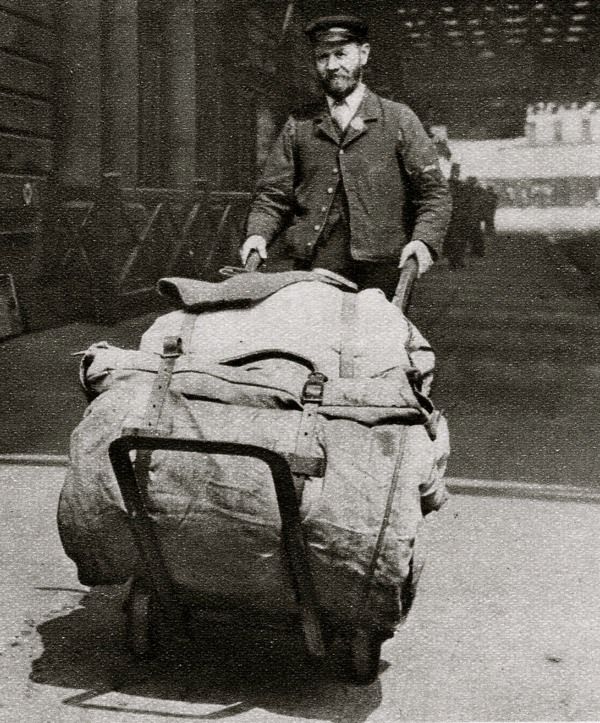 OLTRE IL MURO ARTE e FOTOGRAFIA DONALD MCLEISH PHOTOGRAPHER