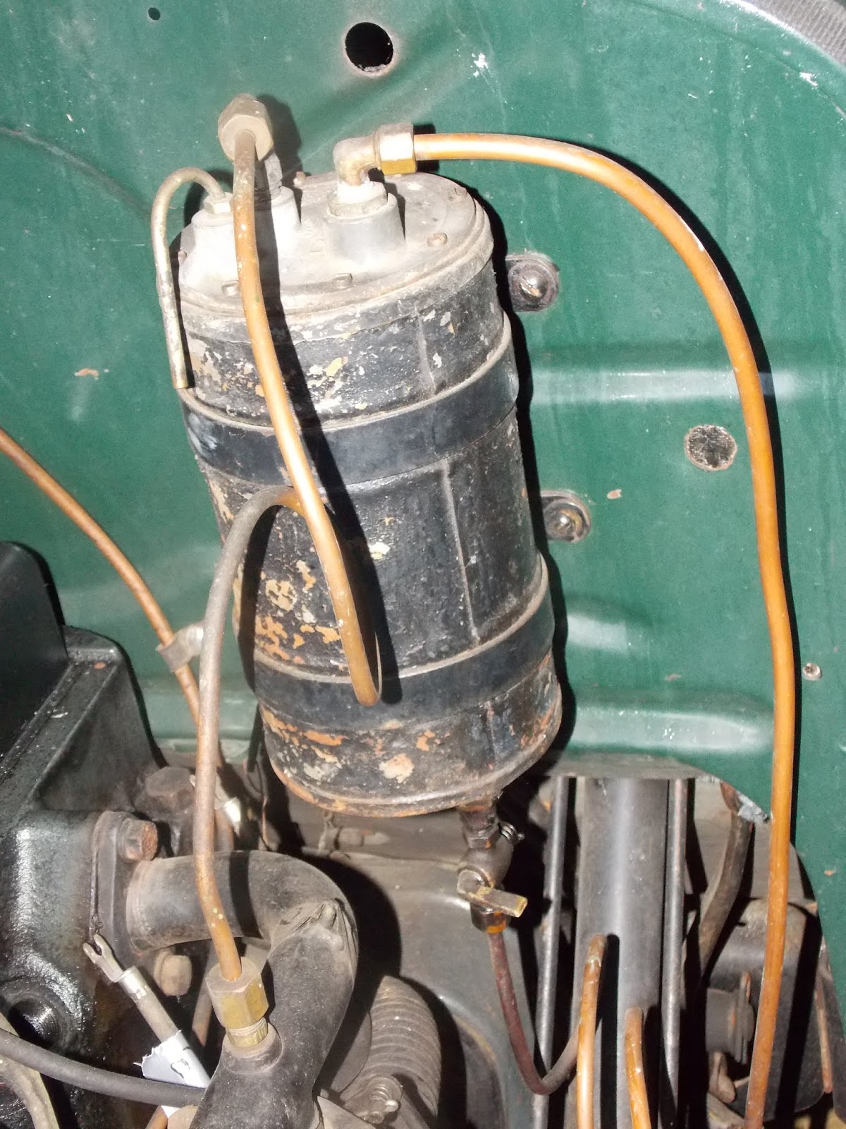 June STEWART WARNER VACUUM FUEL FEED SYSTEM