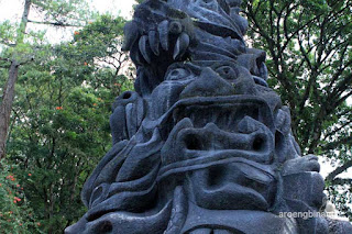 tugu pahlawan tak dikenal bukittinggi