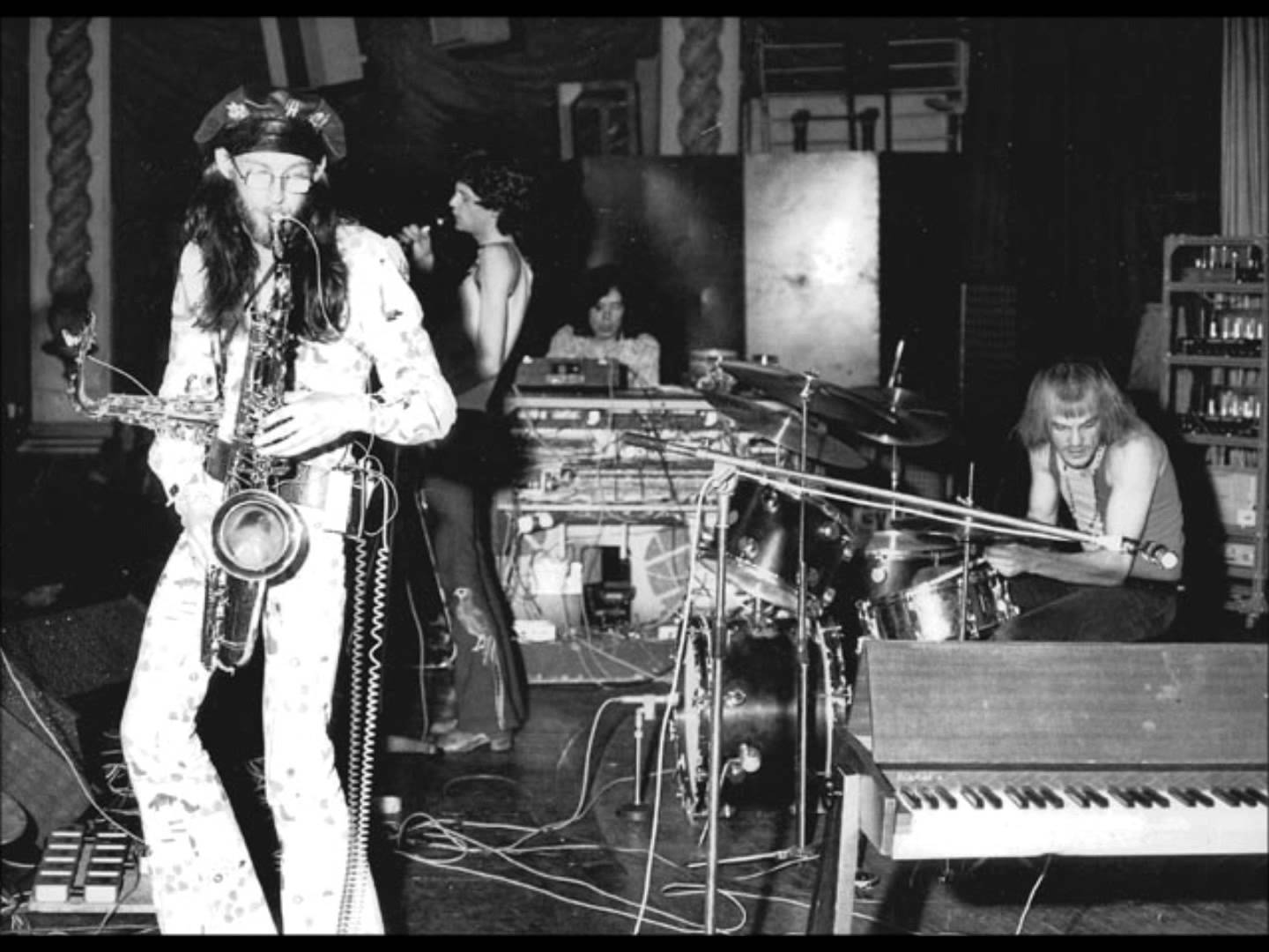 teetai Studioalbumit osa 75 Van der Graaf Generator