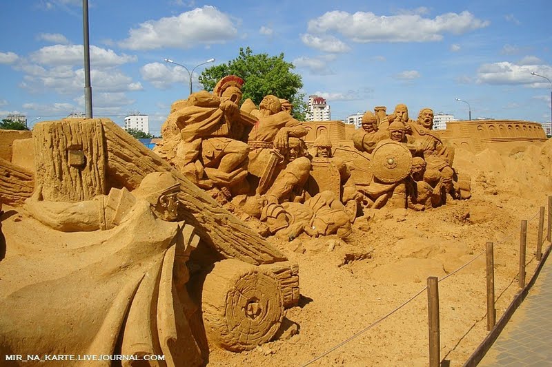 sensual picture “The Great Roman Empire” sand sculptures