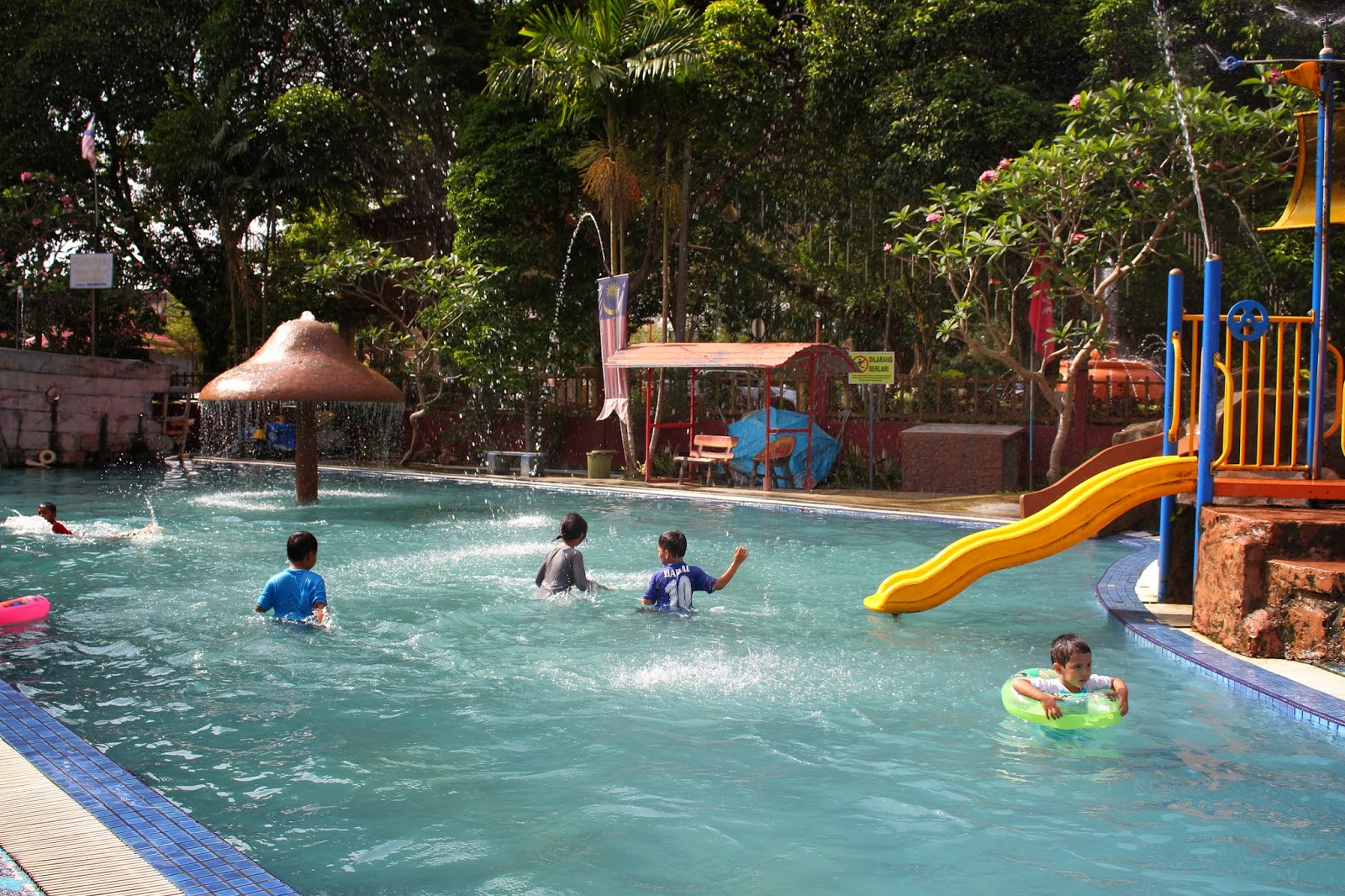 My First Blog! Kota Bharu Water Splash