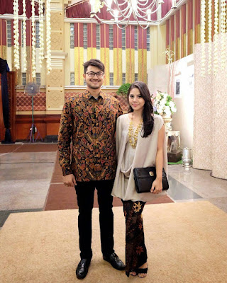 Kebaya Modern Simple Kebaya Modern Simple