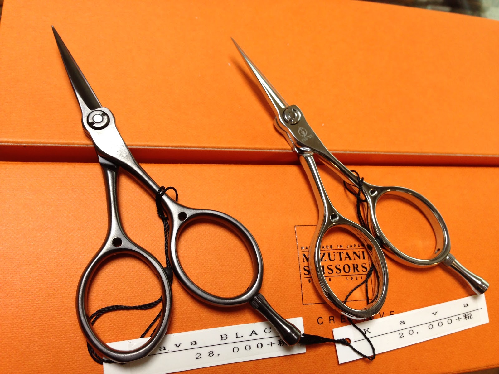 HIRANOTSURIGU MIZUTANI Scissors KAVA