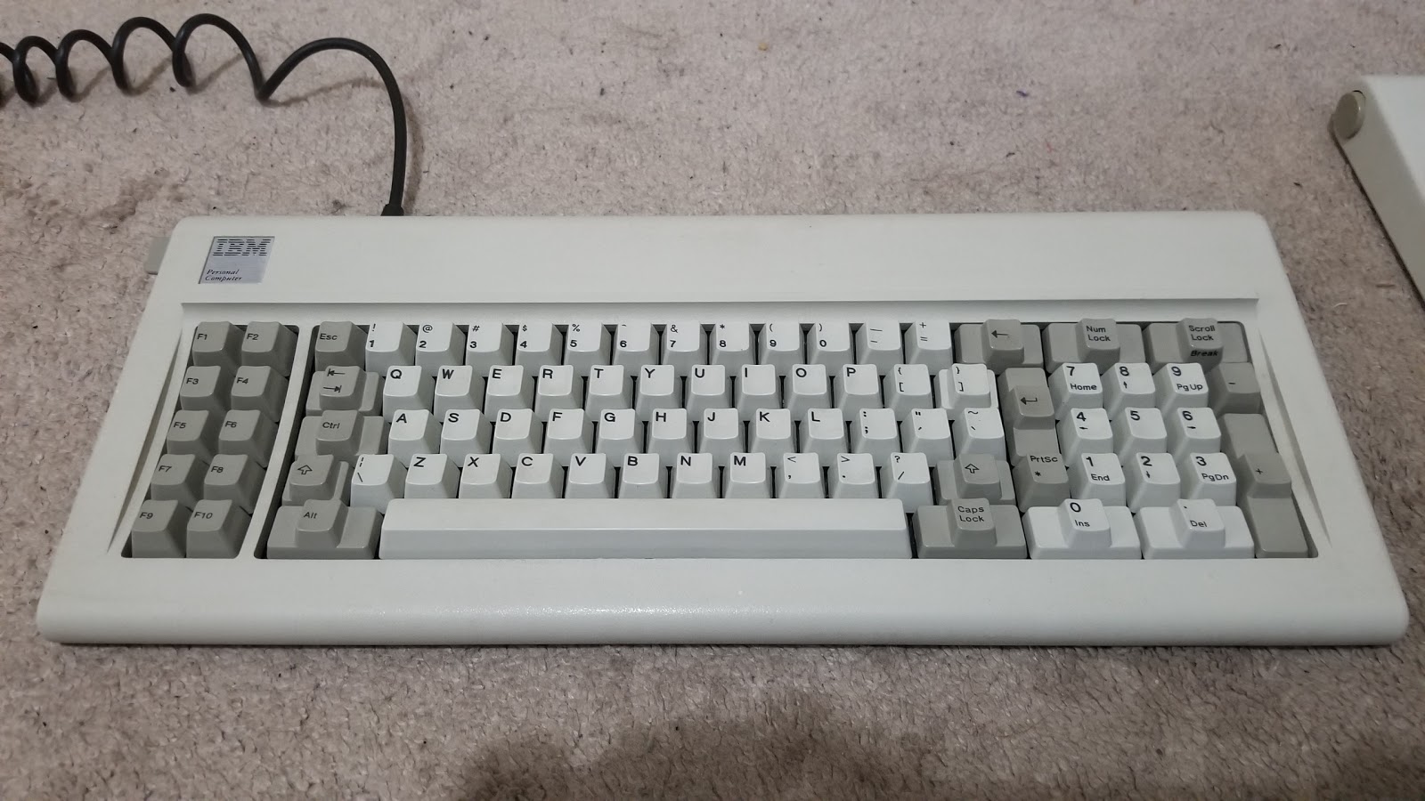 Nerdly Pleasures Coming Full Circle Comparing the IBM Model F and M