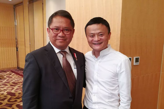 Jack Ma Resmi Menjadi Penasihat Urusan e-Commerce Indonesia Jack Ma Resmi Menjadi Penasihat Urusan e-Commerce Indonesia