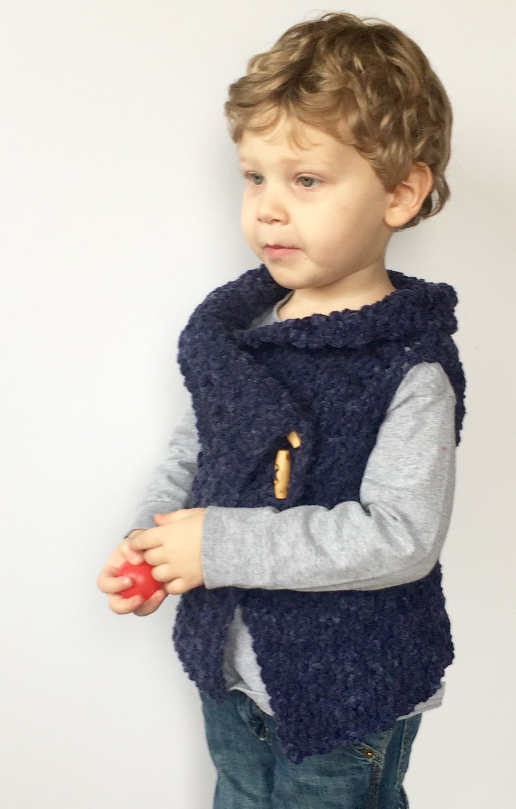 chunky-vest-crochet-pattern-to-fit-everyone