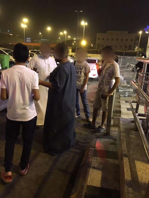 Berpakaian Layaknya Preman Di Kota Makkah, 50 Pemuda Diciduk Polisi Syariah