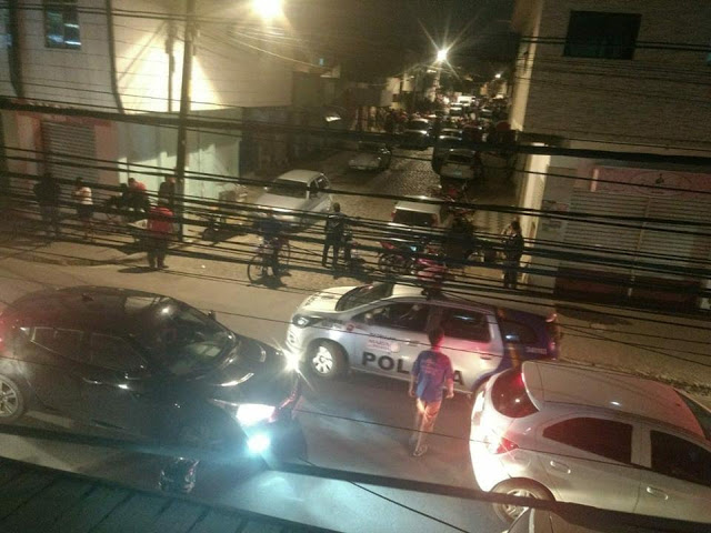 Sargento da PMPE foi assassinado com golpes de faca peixeira em Garanhuns no Agreste de Pernambuco Sargento da PMPE foi assassinado com golpes de faca peixeira em Garanhuns no Agreste de Pernambuco