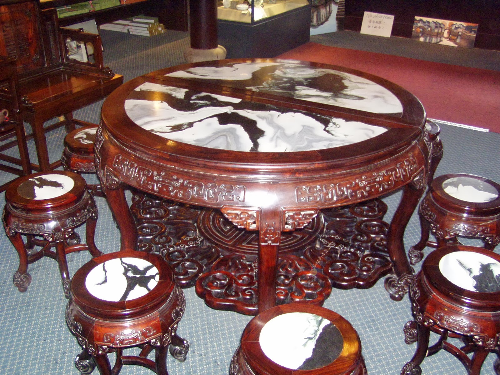 Столик китай. Мебель древнего Китая. Китайский стол. Традиционная китайская мебель. Стол в китайском стиле.